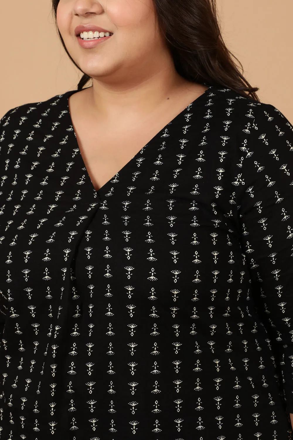 Black Linear Printed Cotton Kurta