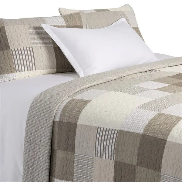 LATTE REVERSIBLE PLAID KING QUILT