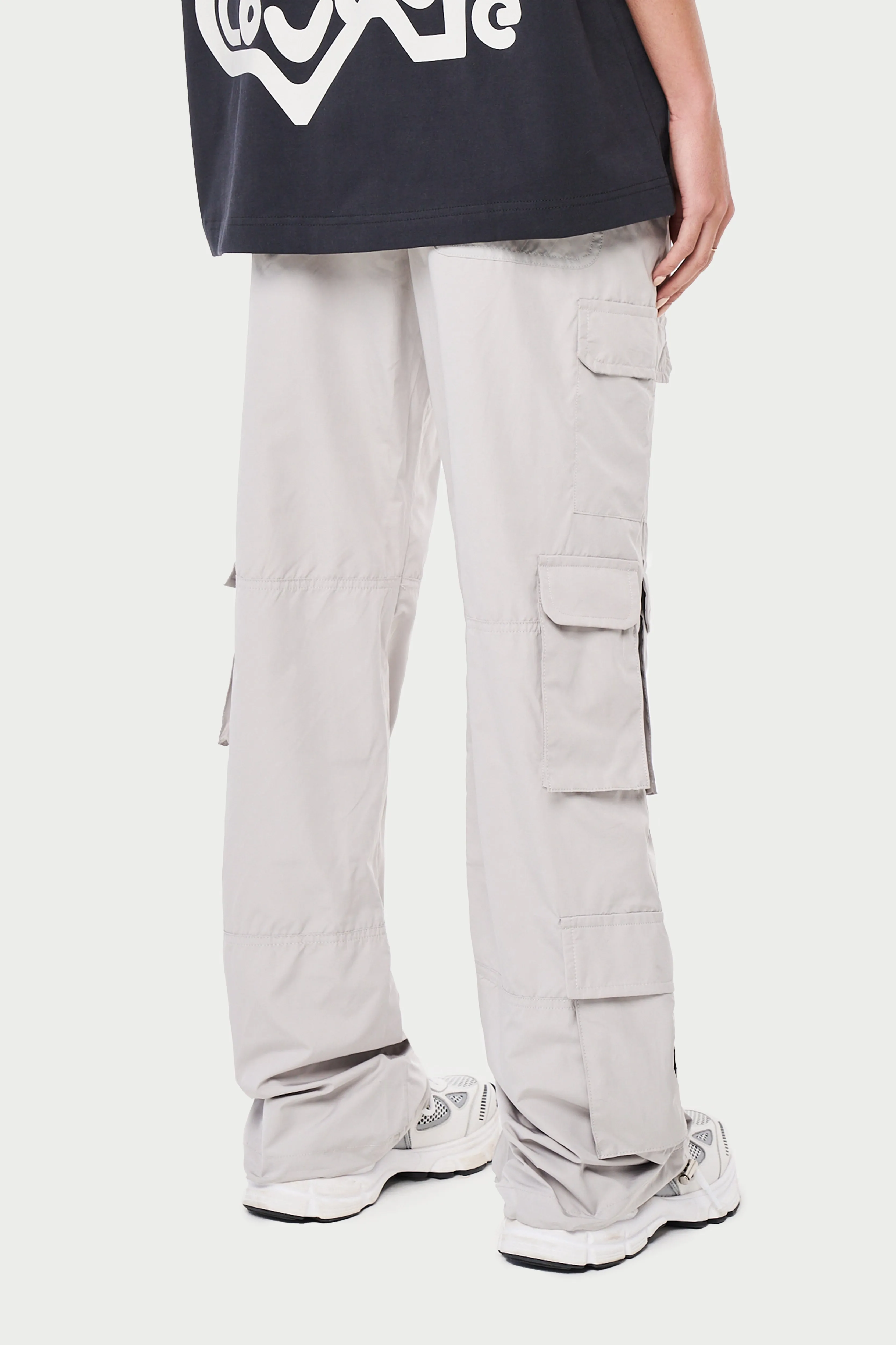 MULTI POCKET OVERSIZED CARGOS - GREY