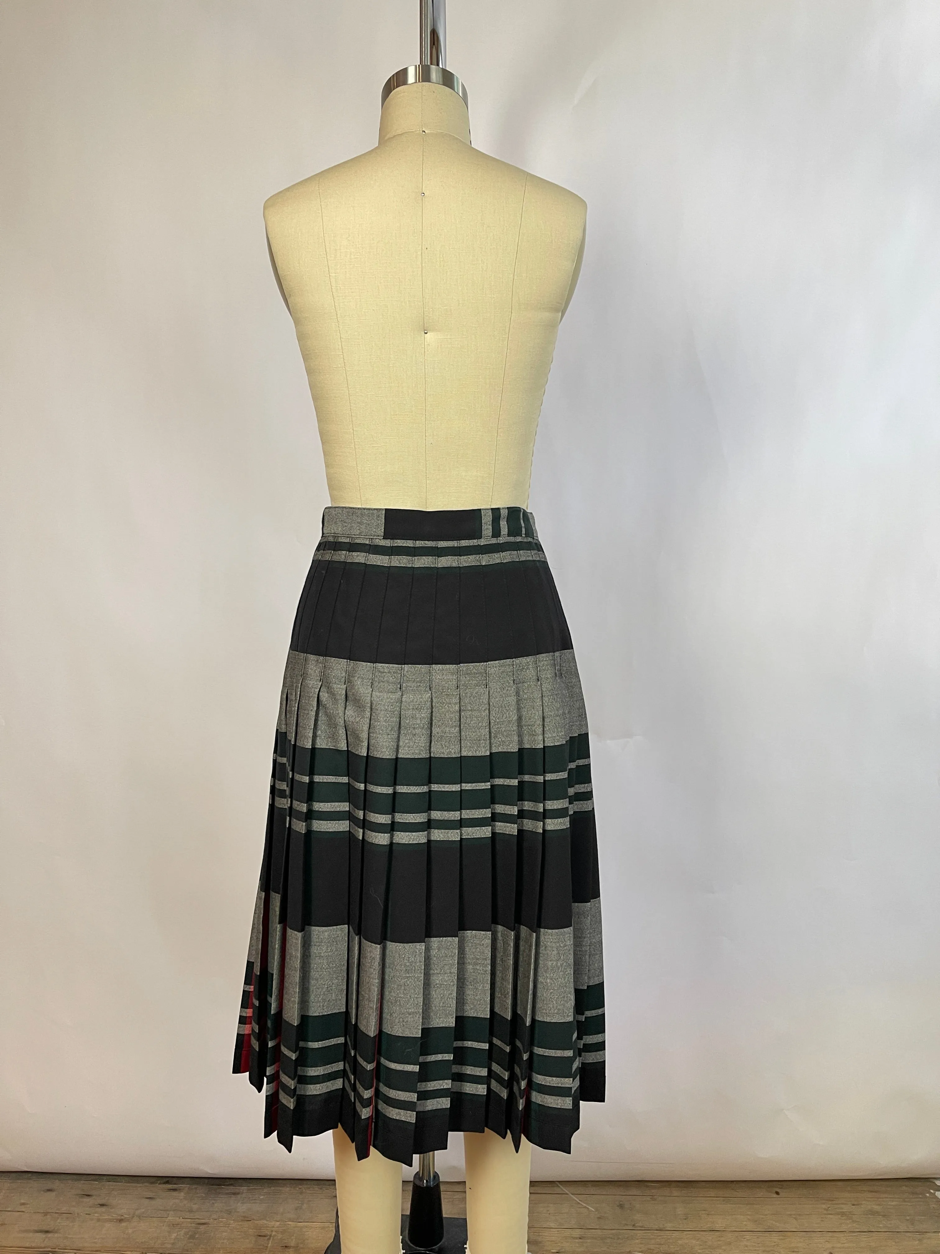 Pendleton Plaid Skirt (10/L)